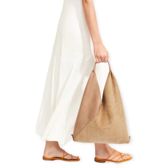 SHIRALEAH Tan Arden Tote with Magnetic Snap Closure and Inner Zip Pocket NWT - Picture 3 of 6